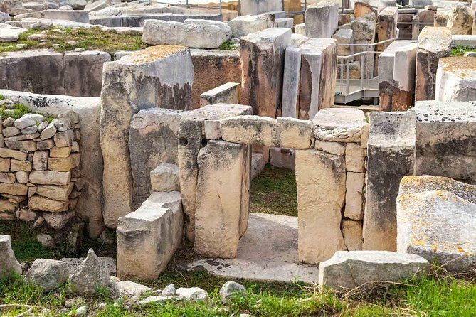 6-hour Private Tour around Malta - Rabat’s Roman Villa and St Paul’s Catacombs in a compact 45-minute stop