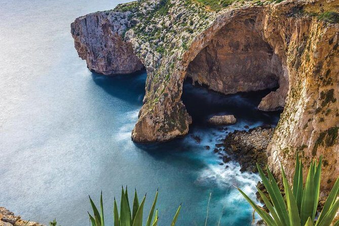 An Insider's Malta All in 1 Day - Hagar Qim and Mnajdra: UNESCO sites that fit real life