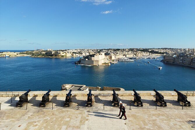 Best of Valletta Walking Tour - Auberge d’Italie: reading power through stone
