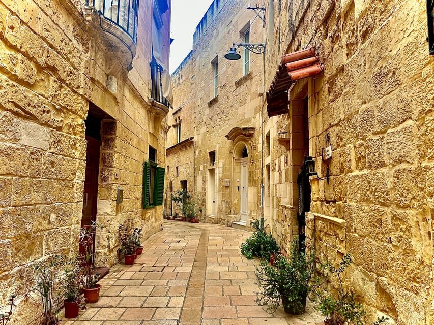 Birgu: 3 Cities Walking Tour With Inquisitors Palace Entry - Inquisitor’s Palace entry: what the guided visit adds