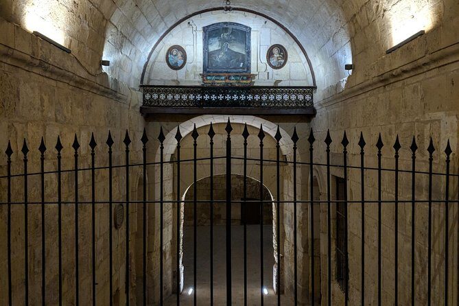 Birgu (Vittoriosa) Ghost and Crime Tour - The storytelling style: what the best guides do right