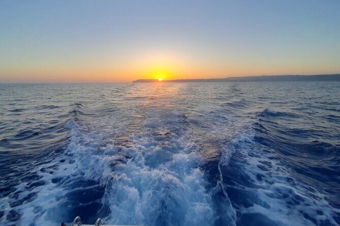 Boat Charters Blue lagoon, Crystal Lagoon, Comino, Malta 4hr trip - Timing and practical tips for a smooth 4-hour day