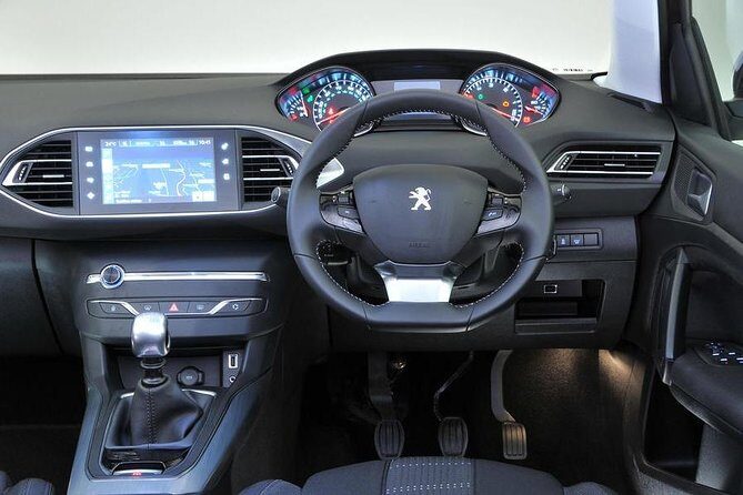 Cab from Valletta /St. Julians /Sliema / Gzira to Malta Airport - Private taxi to Malta Airport: what this transfer feels like