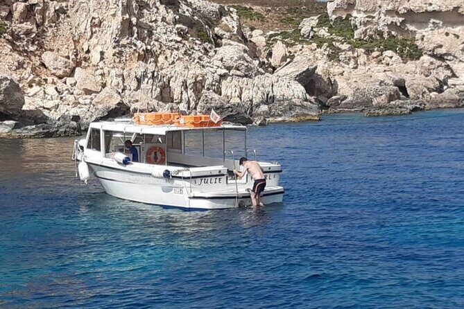 Comino and Gozo Private Boat Tour : Julie Pearl Boat - On board Julie Pearl: group size, comfort, and the little extras