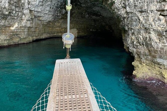 Comino, Blue Lagoon and Caves. Tour A - Crystal Lagoon and Cave Pass-By: Photos Without the Rush