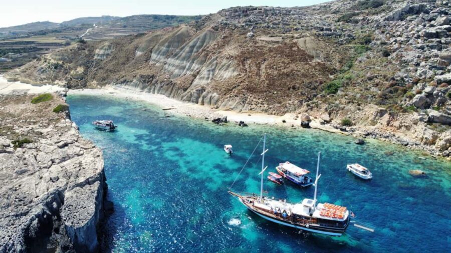 Comino Island , Blue lagoon, Crystal Lagoon & Gozo & Caves - A Full-Day Comino and Gozo Water Circuit