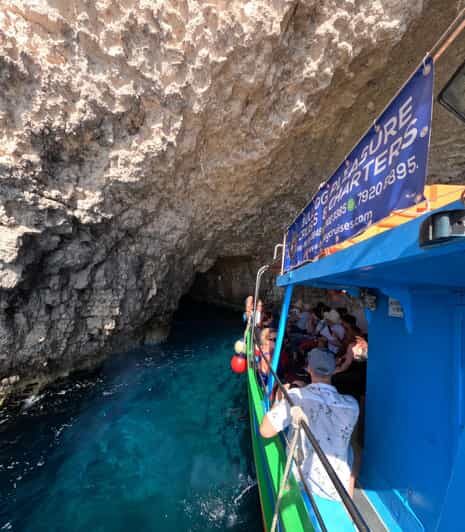 Comino: Private boat tour with Snorkeling activities & caves - Wreck and reef snorkeling: what to expect from P31 and Cominotto