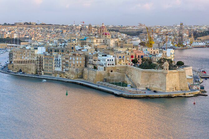 Cruise around Malta's Harbours and Creeks from Sliema - Manoel Island: fort history and a calm middle stop