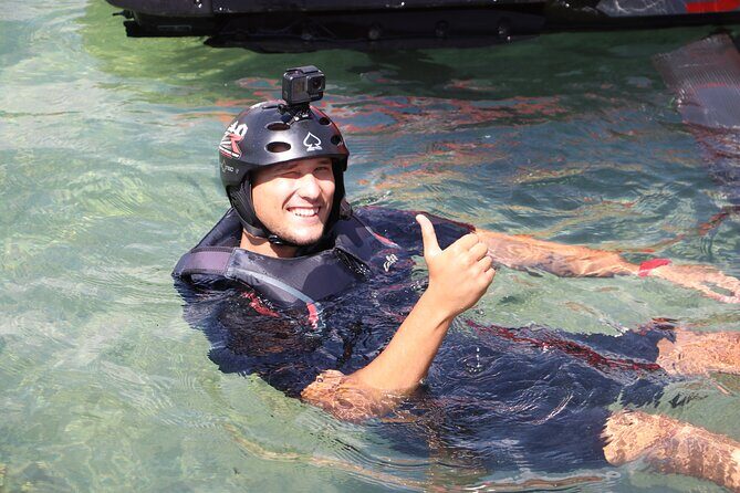 Flyboard Full Flight (30min) - Equipment and wetsuit: included, and that changes your planning