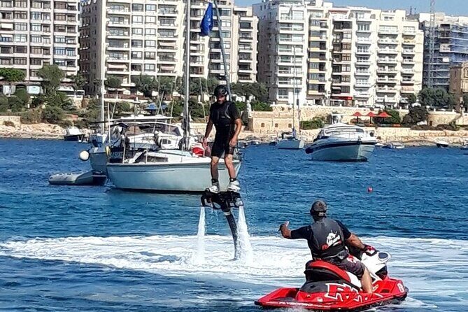 Flyboard Teaser Flight (20min) - Flyboarding from Spinola Bay: the 20-minute teaser, in plain terms
