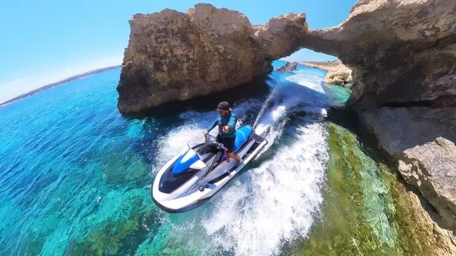 From Mellieħa: Comino, Blue Lagoon, and Gozo Jet Ski Tour - Santa Marija Bay caves: seeing Comino’s coast from sea level