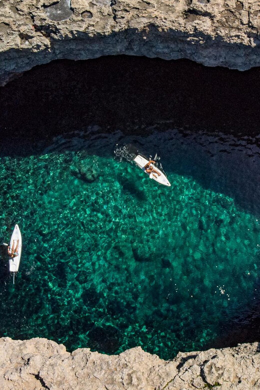 From Mellieħa: Coral Lagoon Kayak Rental - Kayaks, paddles, and lockers: small details that make a big difference