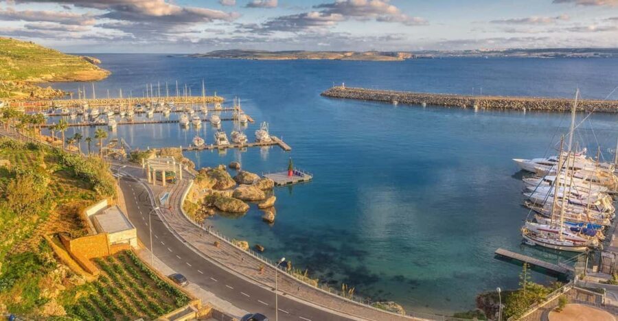 From St. Julian's: Gozo, Comino, Blue Lagoon by Powerboat - Quick hits before you go