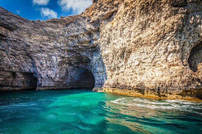 Gozo: 20 minute Comino Cave Tour + Blue Lagoon Drop off - Speedboat Start in Gozo: Joyride Meets a Small-Group Day