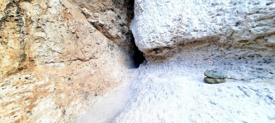 Gozo Unveiled: Guided Hiking in Gozo - South East - Ras il-Ħobż and the salt pans: traditions you can taste and see
