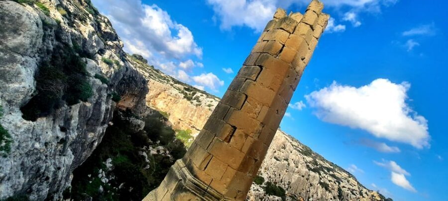 Gozo Unveiled: Guided Hiking in Gozo - South East - Starting in Victoria Bay: meeting point and first briefing