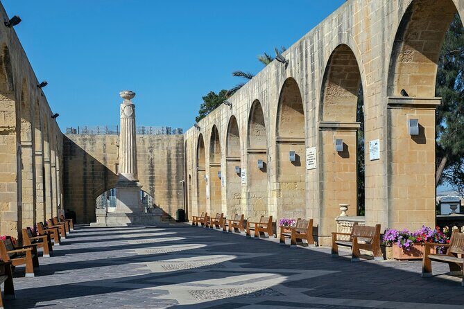 Highlights Self-Guided Scavenger Hunt and Tour in Valletta - The 10 stops: how you’ll experience each attraction