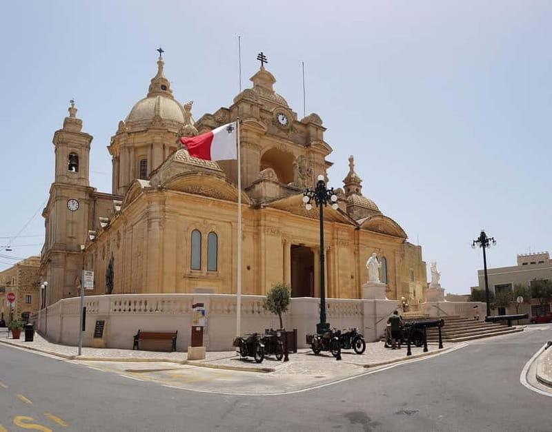 Hop-On Hop-Off Bus Malta (North and South Routes - CMO) - Key highlights at a glance