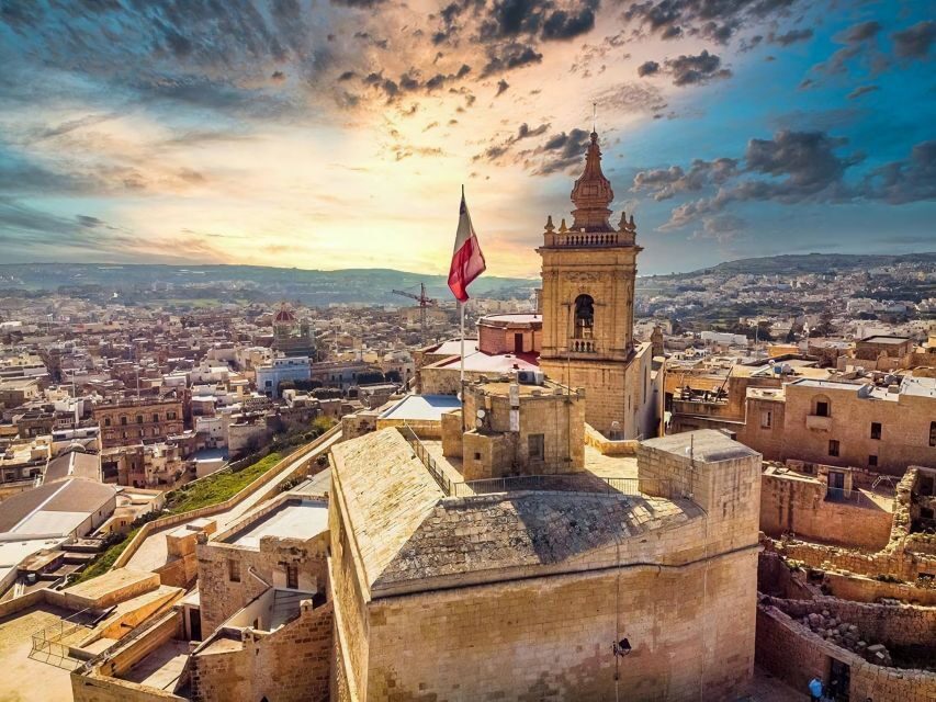 Malta: 5-Day Tours Package with Gozo Island and Transfers - Gozo full-day with ferry: Victoria, Ggantija, the Citadel, and bay views