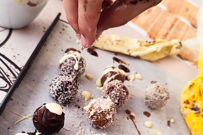 Malta Chocolate Factory Gin and Truffle Making Experience - Where it starts: Malta Chocolate Factory at 2:00 pm