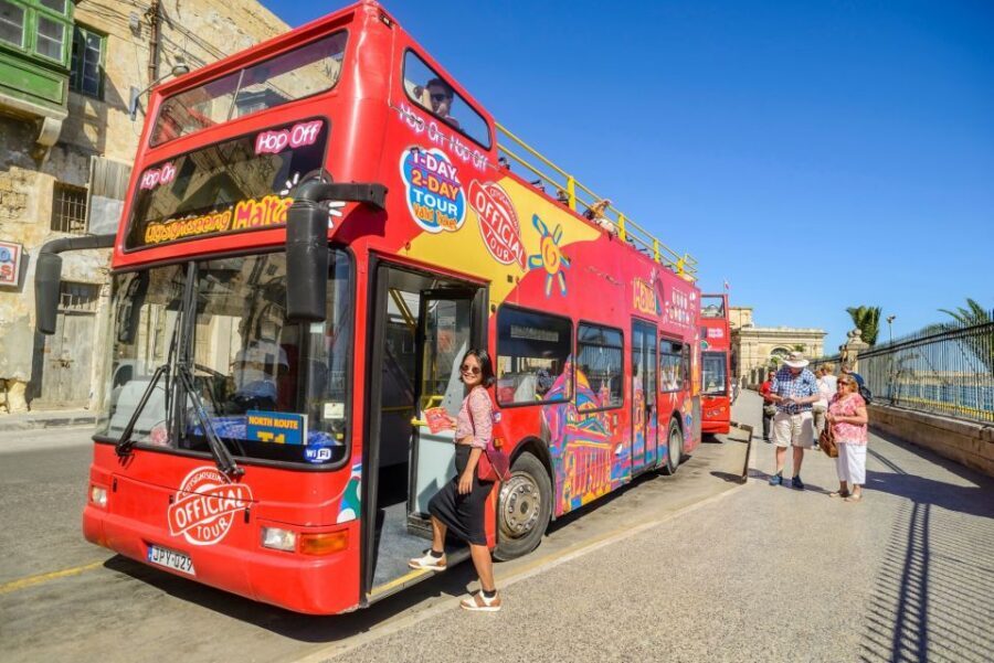 Malta: City Sightseeing HOHO Bus Tour & Optional Boat Tour - Blue Grotto: spectacular views, but budget for the extra entry