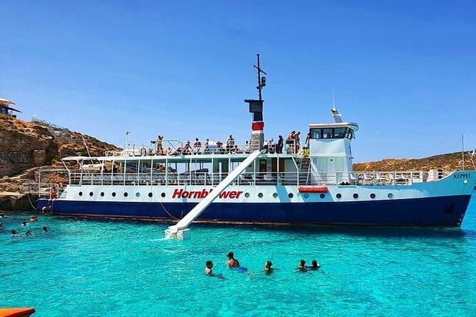 Malta: Comino, Blue Lagoon & Caves - swim, snorkel & slide - Food, drinks, and onboard comfort (what you’ll actually notice)