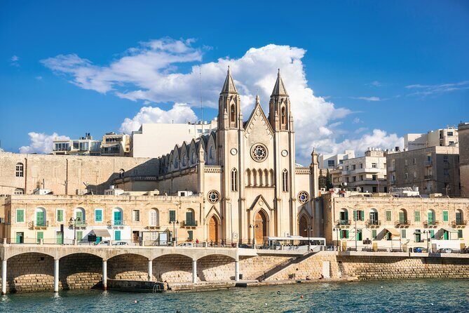Malta Deluxe Tour Designed Especially for Cruise Passengers - Stop 1: Valletta Cruise Port to Mdina Coach Ride (how you use transit time)