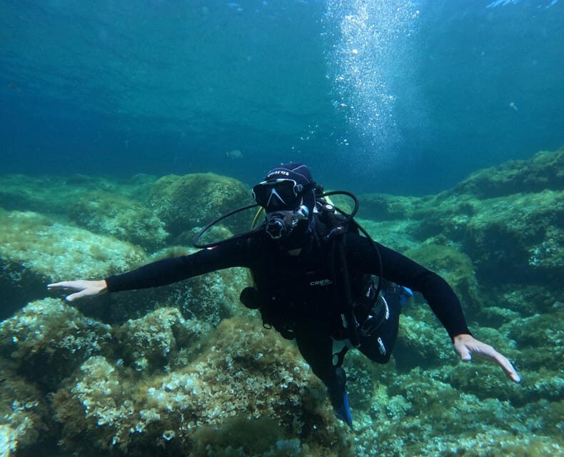 Malta: Discover Scuba Diving in crystal clear waters - Your Instructor-Led Skills Session in the Water (Without the Pressure)