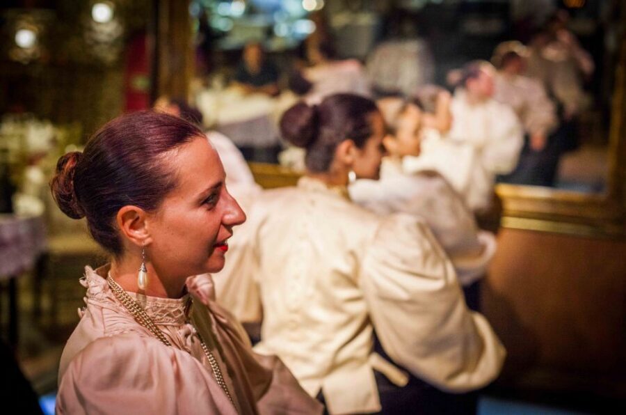 Malta: Folklore Dinner Show at a Traditional Restaurant - Live Music During Dinner, Then a Folklore Story on the Dance Floor