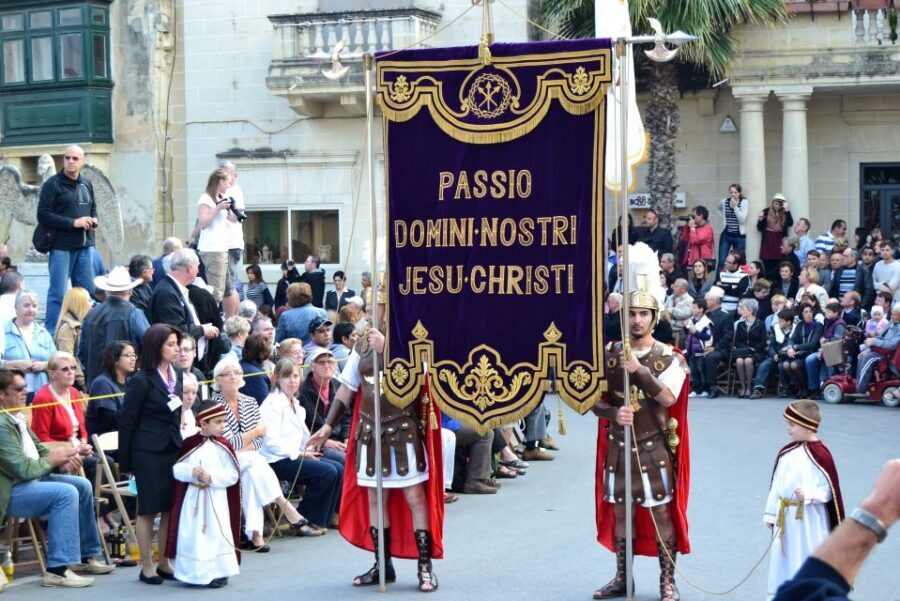 Malta: Good Friday Afternoon Procession with Transportation - Costumes and Statues: The Visual Payoff