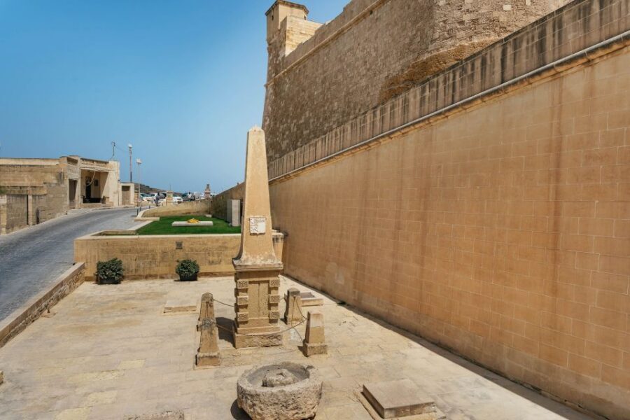 Malta: Gozo & Comino Islands, Blue Lagoon & Seacaves Tour - Should You Book This Malta Gozo & Comino Blue Lagoon Boat Tour?