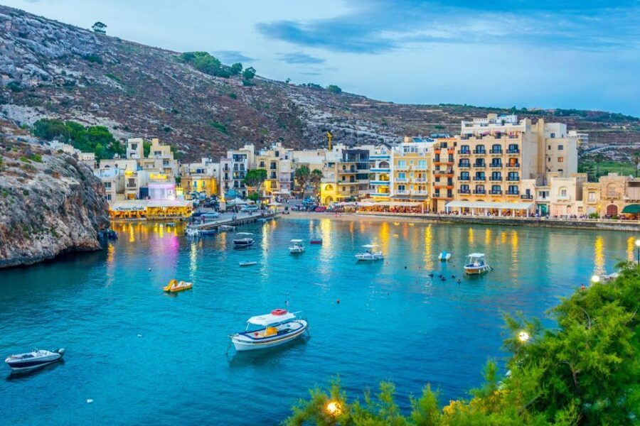 Malta, Gozo & Comino Private Sightseeing Tour with Pickup - Mdina and Valletta: the two faces of Malta in one loop