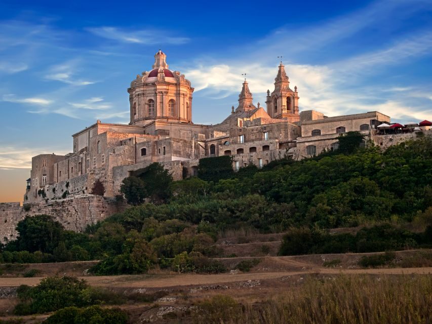 Malta: Highlights of Malta & Mdina Full Day Tour with Lunch - Dingli Cliffs: sea views that make you stop talking
