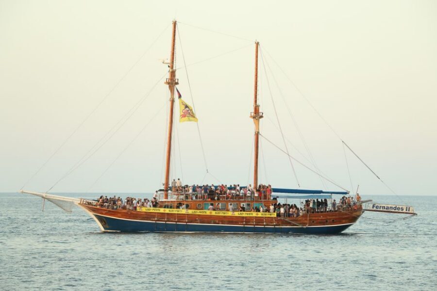 Malta: Lazy Pirate Boat Party with Drinks & Food - Lazy Pirate Party on the Fernandes 2: What Makes It Worth Your Evening