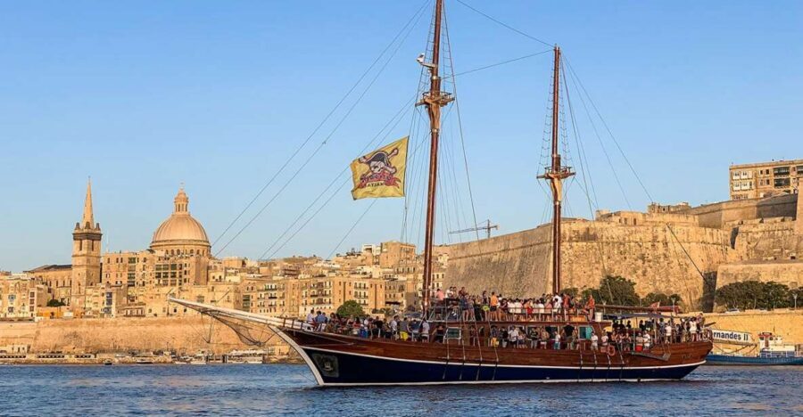 Malta: Lazy Pirate Boat Party with Drinks & Food - Unlimited Open Bar: What You Get for Your Money