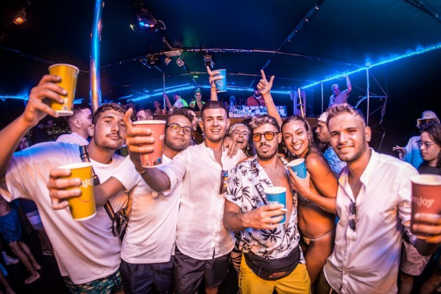 Malta: Lazy Pirate Boat Party with Drinks & Food - The Moonlight Swim Stop: Great Fun or a Quick Dip