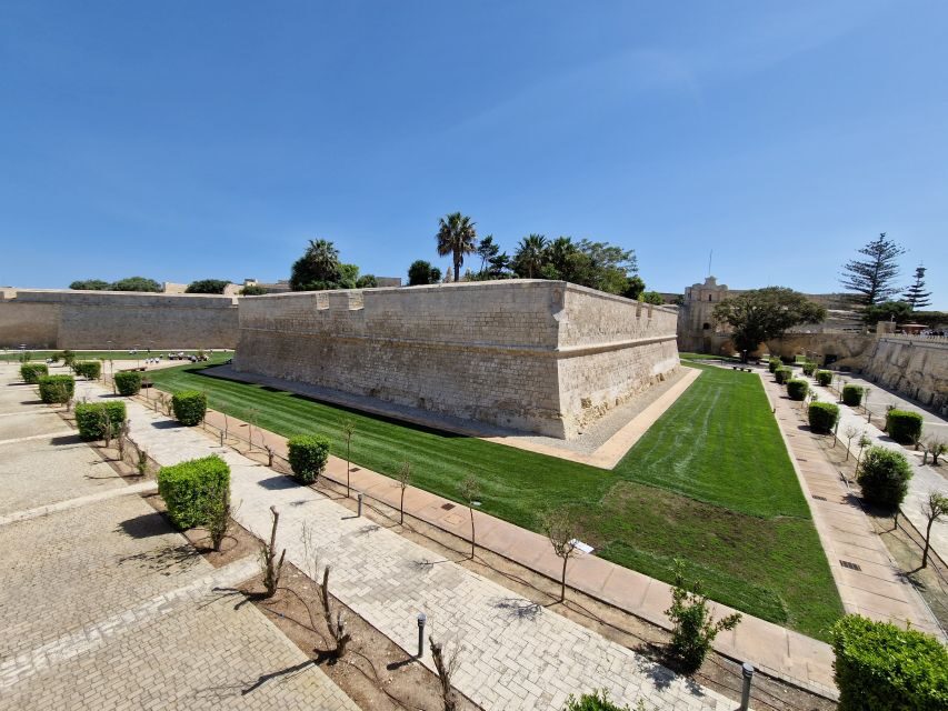 Malta: Mdina and Rabat Food Tour - Rabat First Bites: Pastizzi, Kinnie, and Street-Food Energy