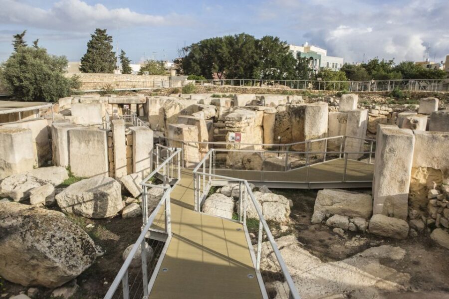Malta: Private Half-Day Archeological Sites Tour - Hagar Qim: the megaliths that feel heavy in your imagination