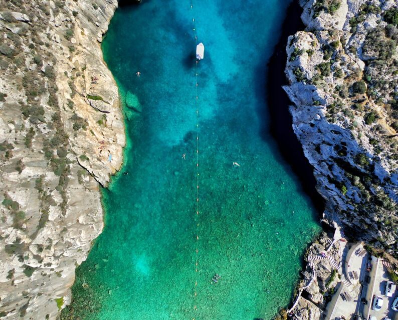 Malta: Private Sunset Boat Trip to Comino and Blue Lagoon - Santa Maria Bay and the Short Photo Stops