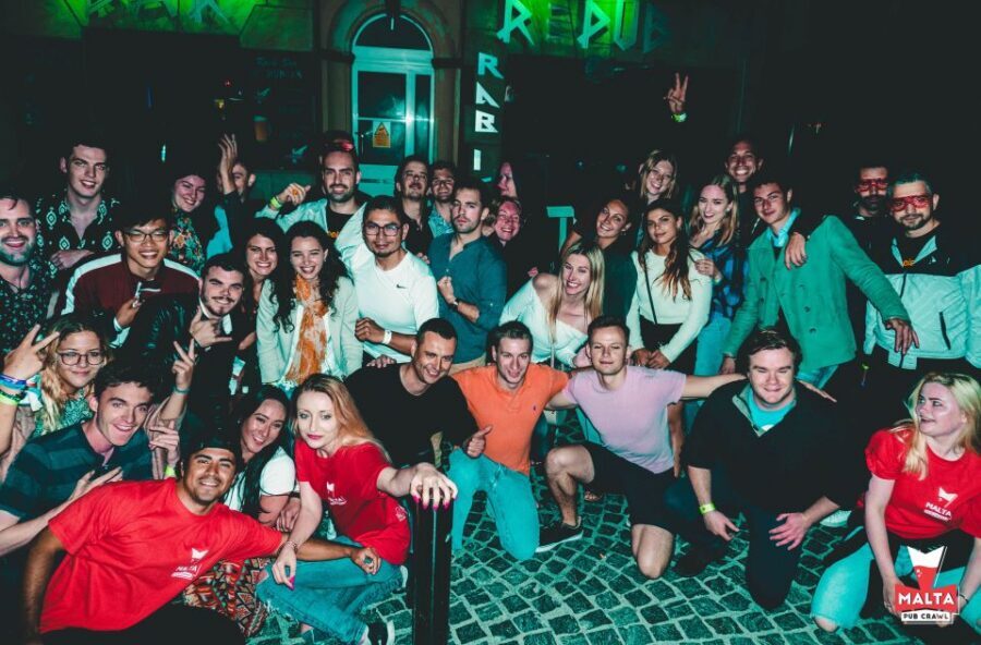 Malta: Pub Crawl of Paceville and St Julian's with Drinks - The Riverside Start: Welcome Drinks With a St Julian’s Coast View
