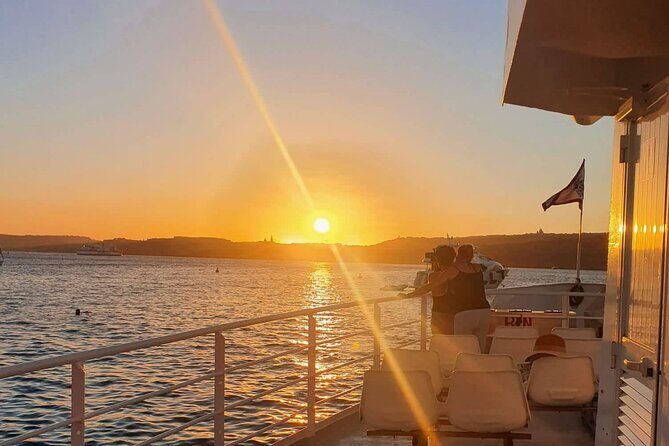 Malta Sunset Boat Tour: Bugibba to Comino Blue Lagoon Cruise - Onboard bar, food options, and what it costs you in real life