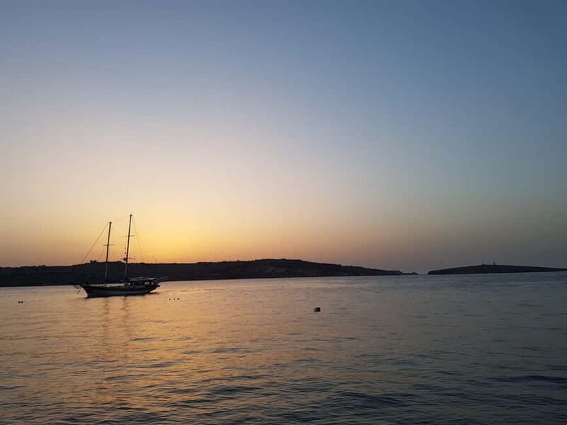 Malta: Sunset Cruise to Blue Lagoon and Caves - Why this sunset timing works so well in Malta