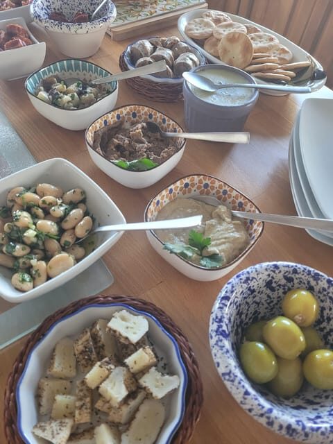 Malta: Traditional Maltese Rabbit Cooking Class - The 3.5-Hour Flow: From Cutting to Sitting Down