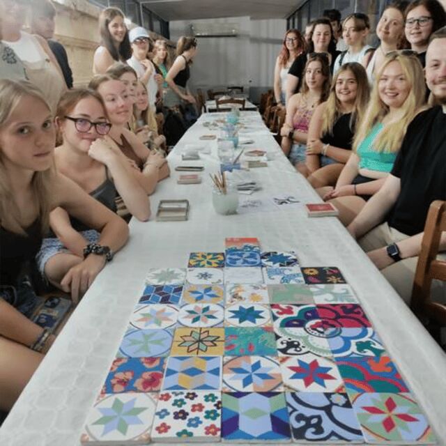 Maltese Tile - Souvenir painting workshop with local - What about the meeting point and finding the place?