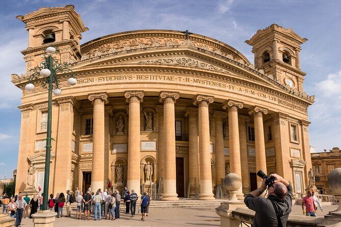 Mdina and Highlights of Malta Full Day Guided Tour Incl. Lunch and Transfers - San Anton Gardens: fountains, ducks, and a quieter kind of Malta