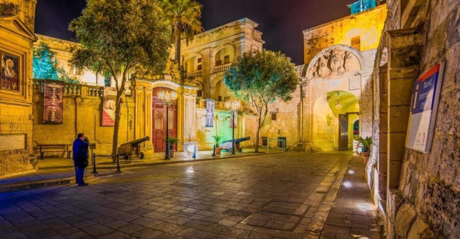 Mdina: Valletta Waterfront Area, Mdina, and Rabat Night Tour - Key things I’d pin to your map