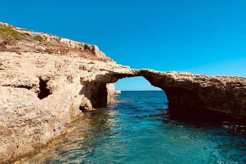 Mellieha: 1:00pm Speedboat round Comino Caves 2h Blue Lagoon - Key highlights that make this Comino speedboat tour worth your time