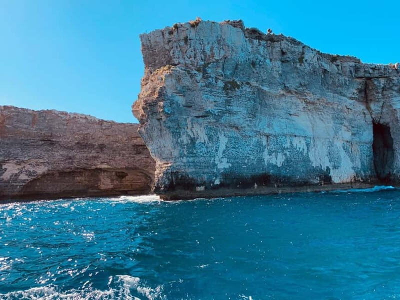 Mellieha: 1:00pm Speedboat round Comino Caves 2h Blue Lagoon - Blue Lagoon, 2 hours: Swim, snorkel, and handle the crowds