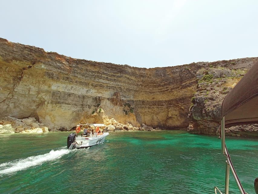 Mellieha: 3:00pm Speedboat round Comino Caves 2h Blue Lagoon - Key takeaways before you go