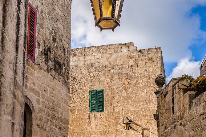 Mysteries of Mdina:Semi private Tour of the Ancient city - Semi-private reality: small-group benefits, not guaranteed solitude